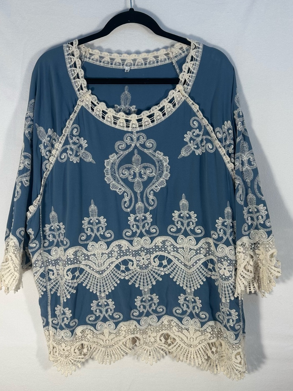 Embroidered Lace-Trim Blue Tunic Top with Cream Accents